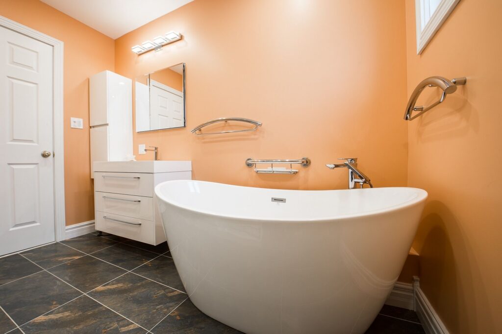 What to Do When Problems Arise During Your Bathroom Remodel in Charlotte, NC